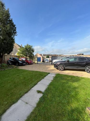 ASCENSION BUNGALOW Beautiful spacious 4 bedrooms & free parking, Bath (fotografie 6)