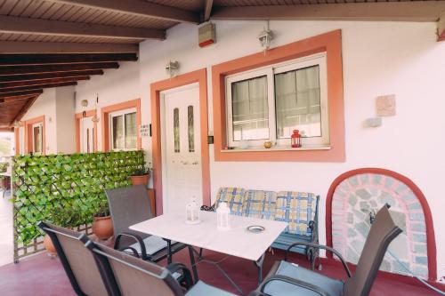 Iekārtas, Yiannis' Maizonette Ancient Olympia - Happy Rentals in Flokas (Olympia)