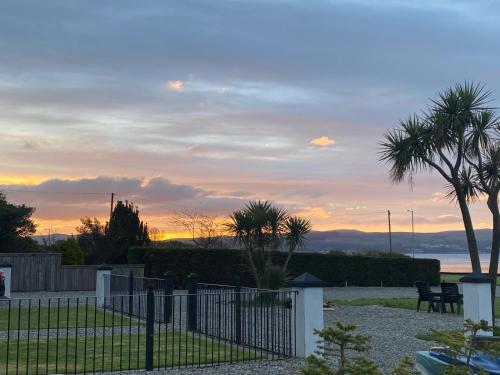 2 bed Lodge near Dunoon on the Shore Front in Innellan