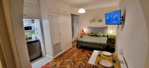 One-Bedroom Apartment image 8