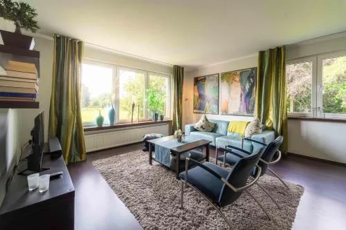 Grand Suite Engel und Co Ferienwohnungen Hello Holidays in Bad Zwischenahn, Deutschland