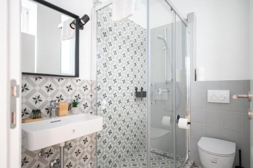 Wally Apartments by Flat White - With Elevator