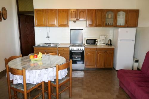 One-Bedroom Apartment with Terrace image 6