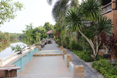 Instalaciones, Baanrimnam Resort Hotel in Trat