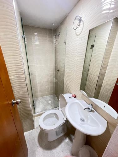 Double Room image 1