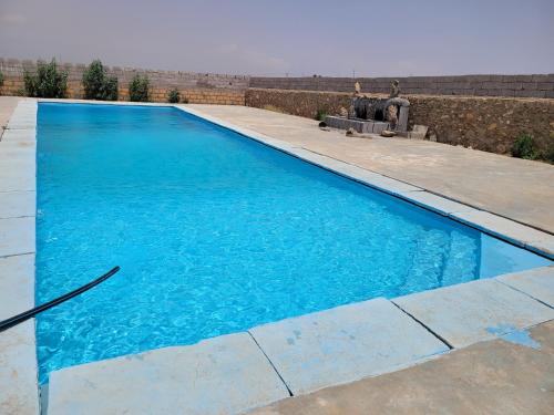 Pour Familles Ferme Sidi Abed Piscine Privee Hammam Beldi Calme Total in Douar Sehamna