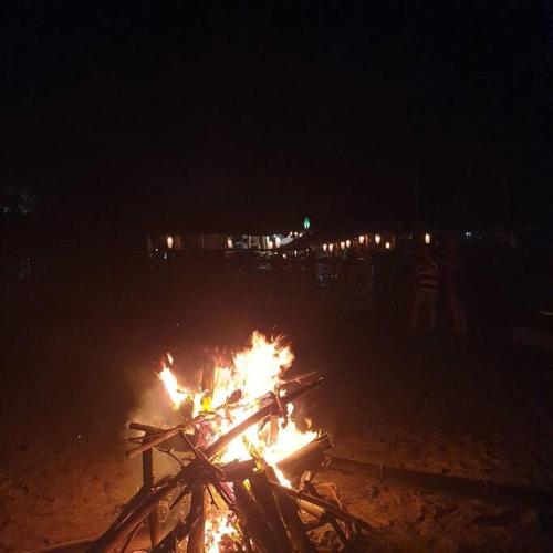 30 persons Beachfront, Aircon rooms and pool access, Nasugbu (fotografie 6)