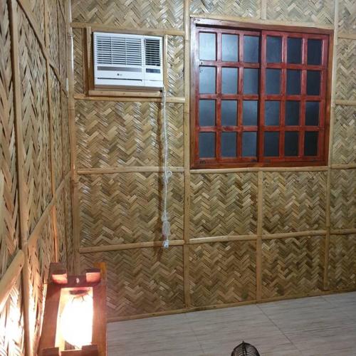 30 persons Beachfront, Aircon rooms and pool access, Nasugbu (fotografie 7)