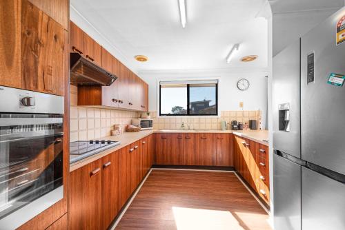 Spacious Ocean View Home in Noraville in Noraville