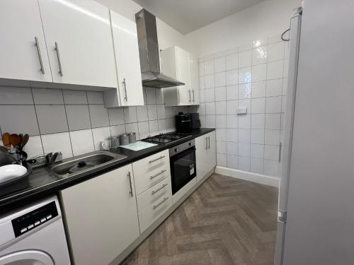 The Coral Guest House 1 Fratton Park Portsmouth - Forestside