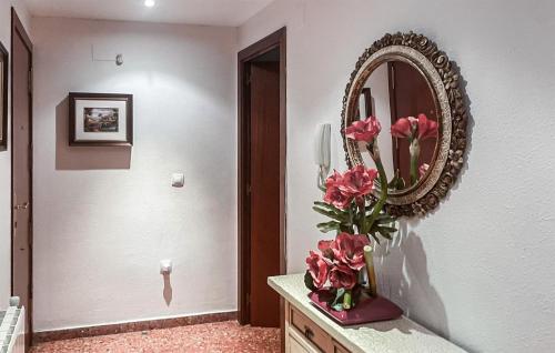 Viesnīcas āriene, 3 Bedroom Cozy Apartment In Montalbán (3 Bedroom Cozy Apartment In Montalban) in Montalbán