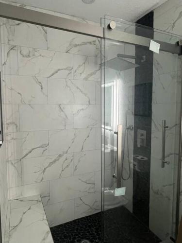 6 Bedrooms ClueThemed Home near parks in Orlando, USA