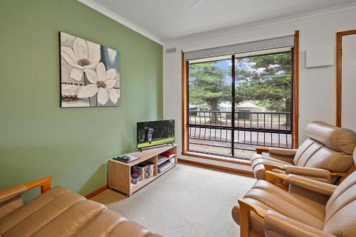 Eastern Beach Unit 5 - Warrong