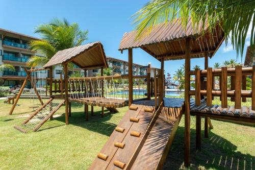 สนามเด็กเล่น, SAMOA POLINÉSIA BEACH RESORT MURO ALTO Apto Térreo (SAMOA POLINESIA BEACH RESORT MURO ALTO Apto Terreo) in ปอร์โต เดอ กาลินฮัส