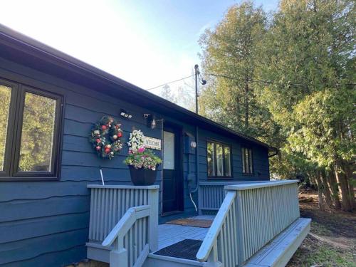 Sunrise net cottage in Kawartha Lakes