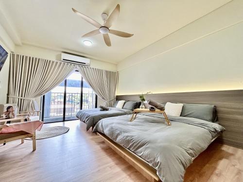 Muji Style 1-6 pax 2Q bed Shah Alam near MSU Sec13