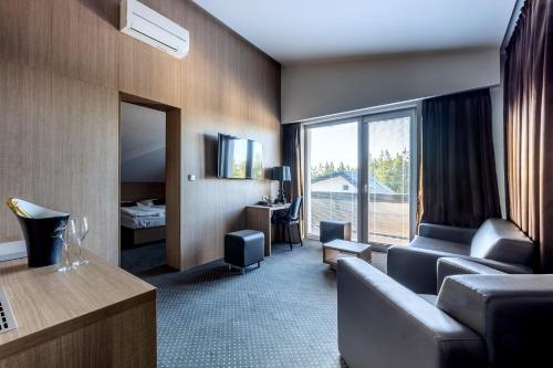 Hotel Jezerka in เซซ