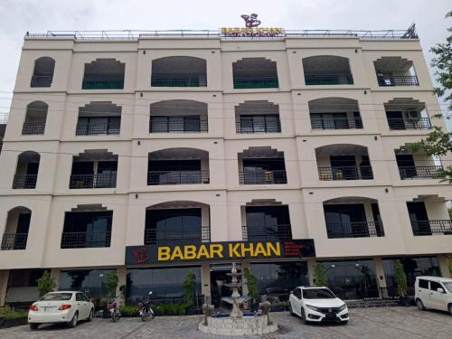 Babar Khan Hotel, Rachiāl