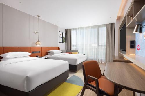 2 double beds