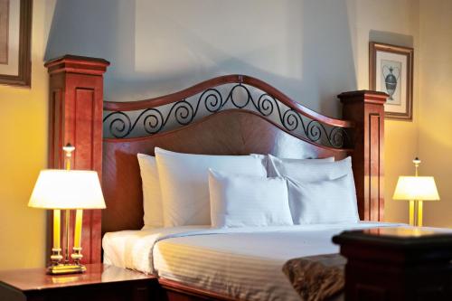 Ambassador Suite room in Waterfront Cebu City Hotel & Casino