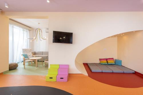 Atlantica Caldera Village - image 10