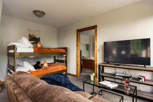 Elevista - Quaint&Private-Views-HotTub-PoolTable-Bears-3 Clubhouse Pools, Gatlinburg (fotografie 6)