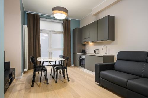 Suites in Porta Garibaldi & Chinatown - City Center well connected 5