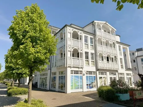 Haus Moritzdorf - Ferienwohnung 447 mit Balkon im Seepark Sellin in Ostseebad Sellin, Deutschland
