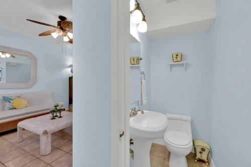 Dolphin Condominiums by Padre Getaways - image 9