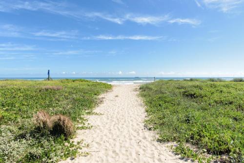 La Solana by Padre Getaways - image 5