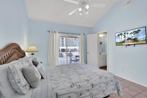 Dolphin Condominiums by Padre Getaways - image 7