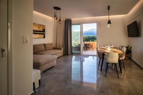 Facilities, Luxury apartment with rooftop pool in Meronas in Stavros