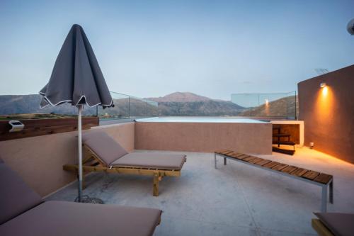 Surrounding environment, Luxury apartment with rooftop pool in Meronas in Stavros