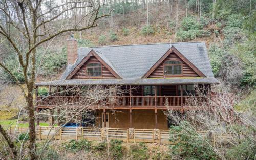 Hillside Hideout in Sevierville, USA