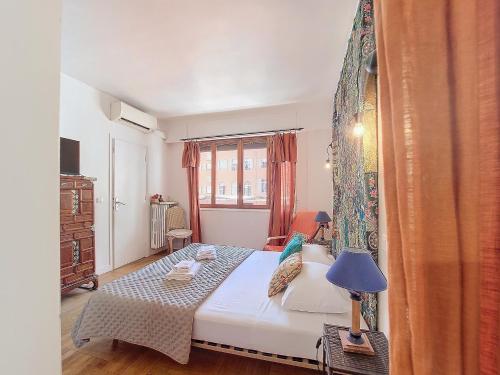 Nestor&Jeeves - ESCAPADE - Central - Near Beach - image 5