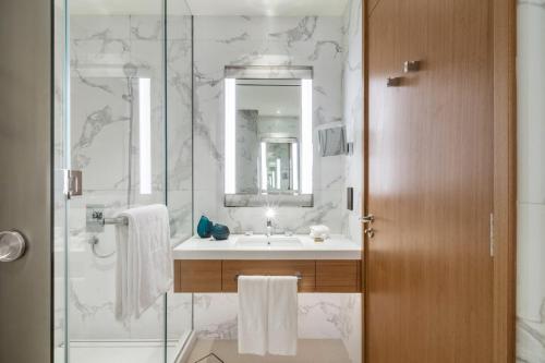 Premium 2BR at Address Opera Residences - image 11