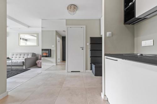RentPlanet - Apartament Mokotowska - image 4