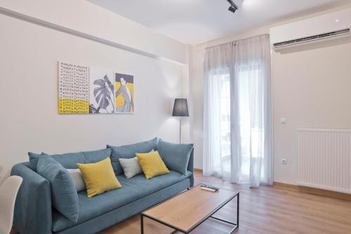 Athenian Escape 2BR 2BA Stylish Fully Reno Apt - image 12