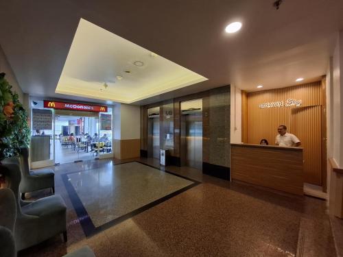 Senayan Stay – Jakarta, NY