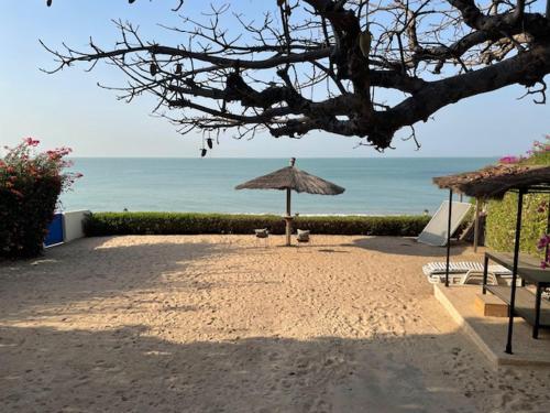 Warang plage villa in Ouoran