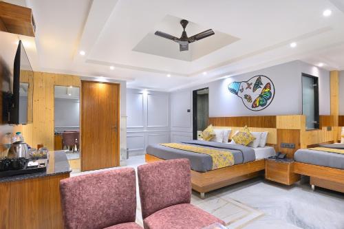 room detail thumbnail 0