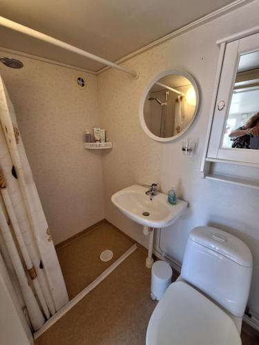 Rum för två - centralt i Borgholm (Rum for tva - centralt i Borgholm) in Borgholm