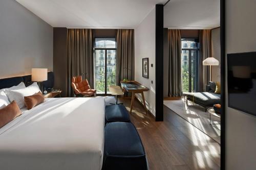 room detail thumbnail 0
