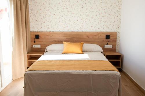 1 queen bed