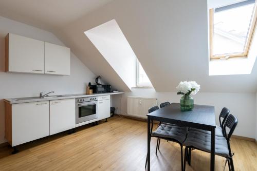 Kitchen, FarawayHomes Studio Graz #6 in Gosting