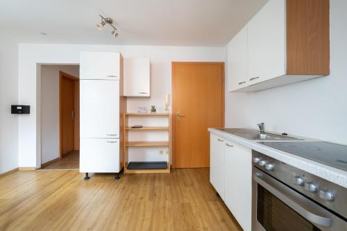 Kitchen, FarawayHomes Studio Graz #6 in Gosting