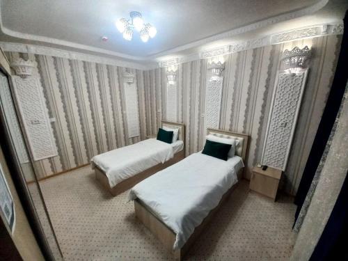 Hotel By Emir