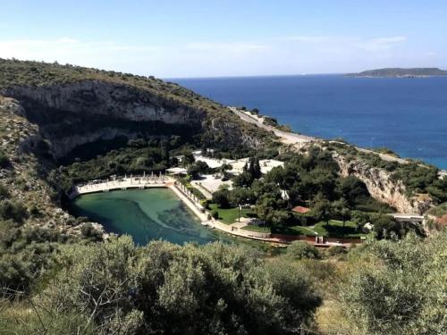 Athens Oceanman Hermes Coastal Residence - Tap to explore photos