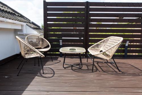Modern Apartment Free Off Road Parking King Room Suite 10 in 馬佩爾里