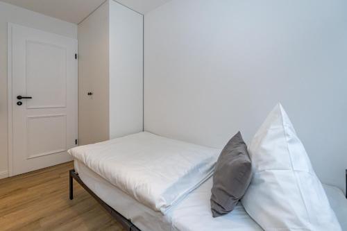 Wanlik Hüs I - image 3